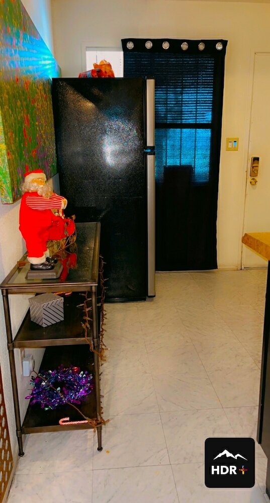 Фото The Yellow Penthouse