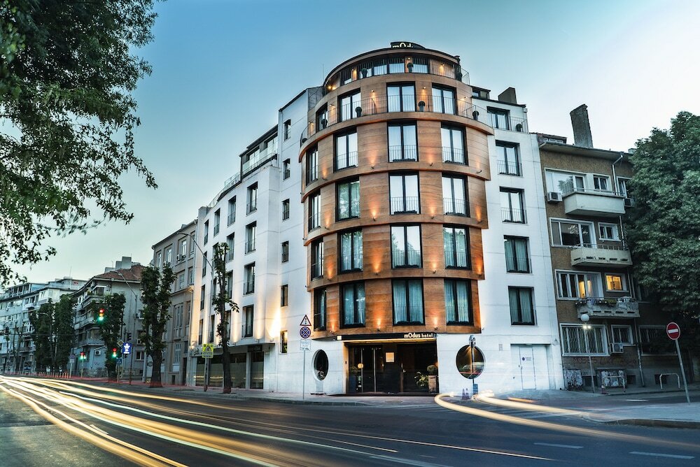 Фото отеля 1