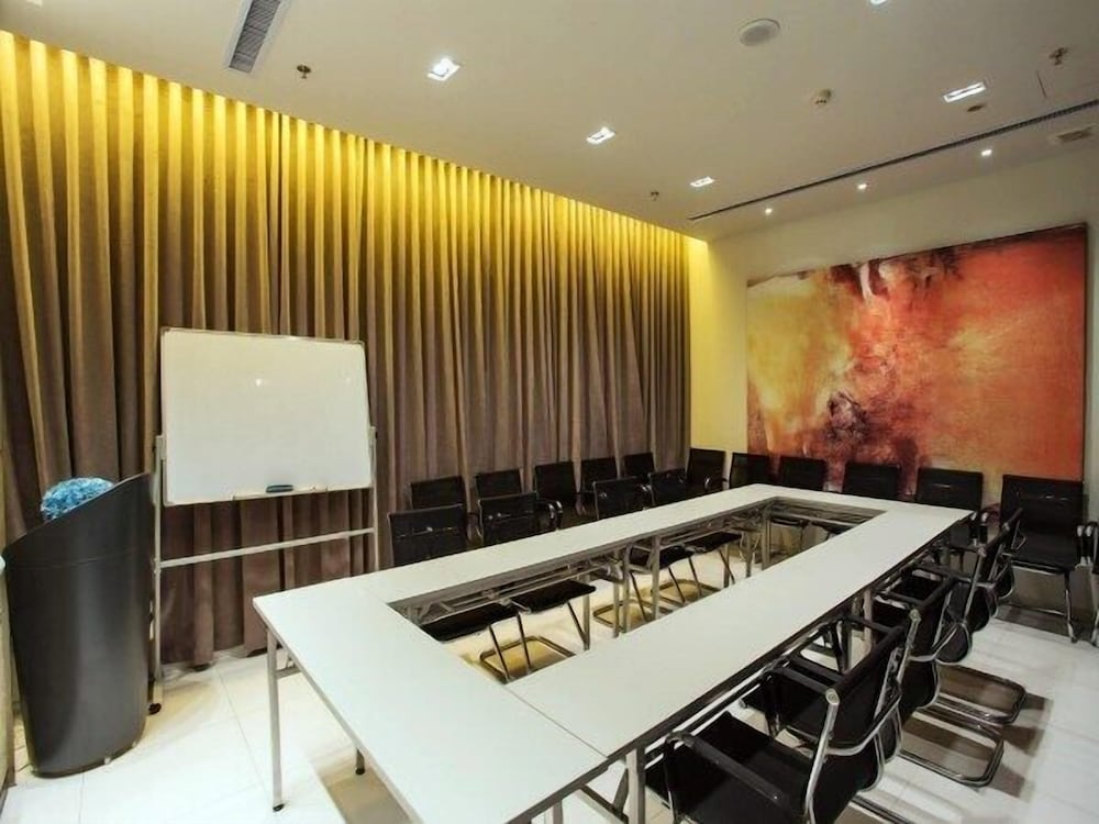 Фото Jinjiang Inn Liuzhou Railway Station North