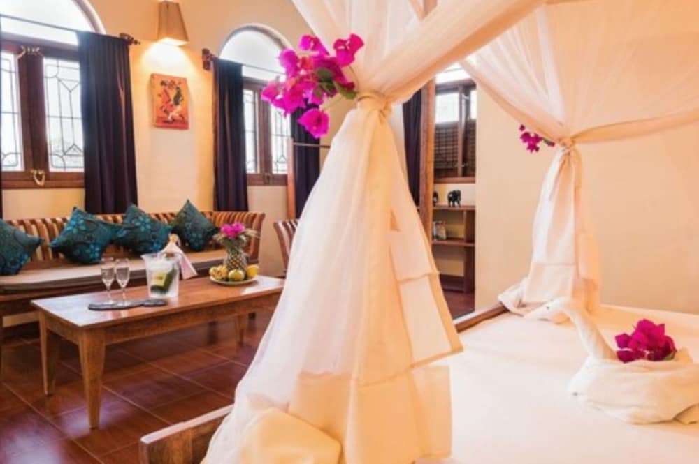 Фото Zan View Hotel