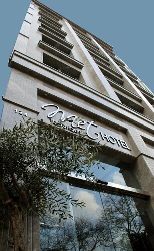 Внешний вид отеля Met Boutique Hotel в Конаке, фото 1