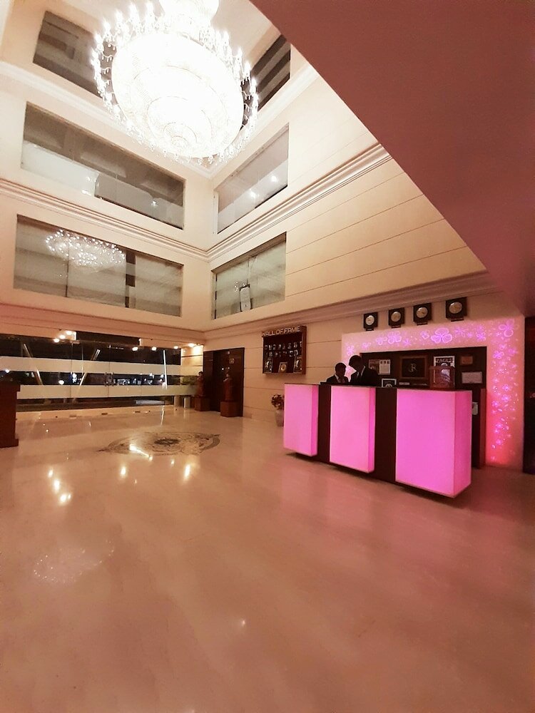 Фото Hotel Jsr Continental