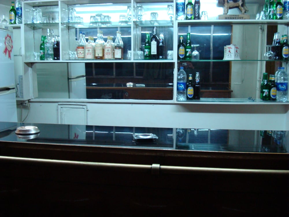 Фото Lotus Hotel