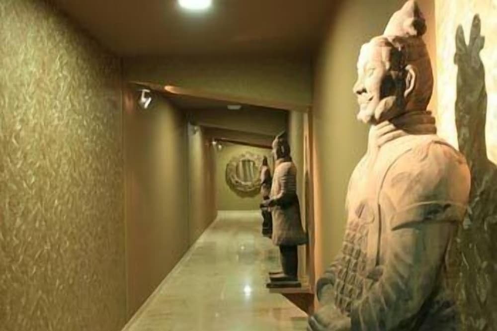 Фото Bilbao Apartamentos Atxuri