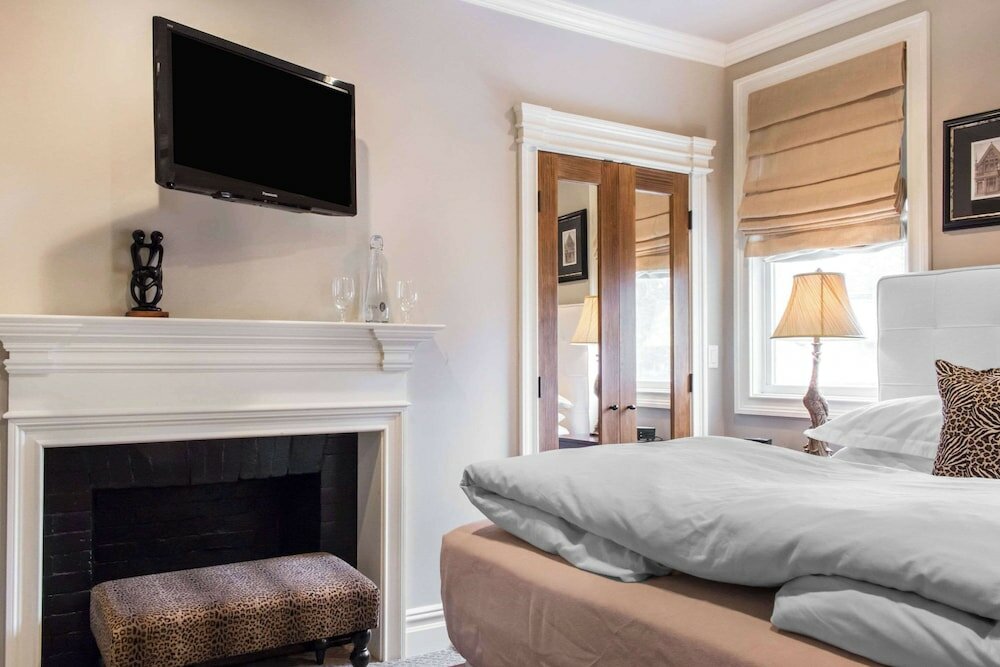 Фото The Peacock Inn, Ascend Hotel Collection