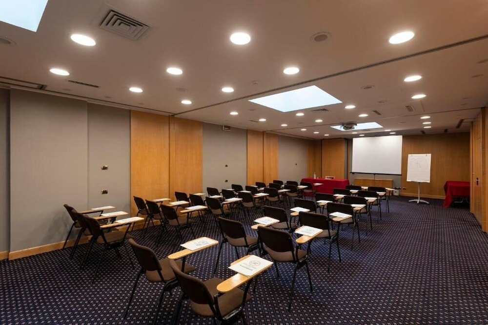 Фото City Life Hotel Poliziano, by R Collection Hotels