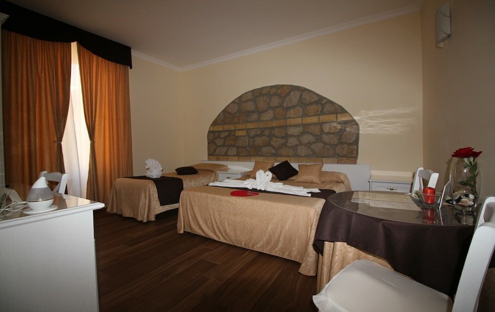 Фото Freedom Love B&b