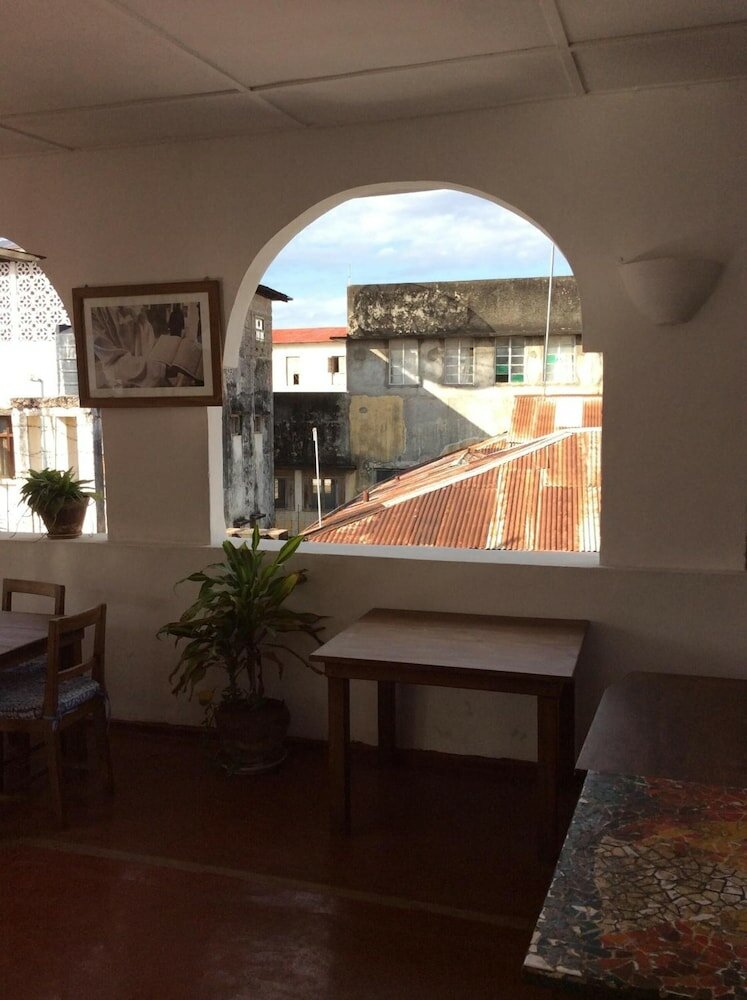 Фото Kiponda B&b