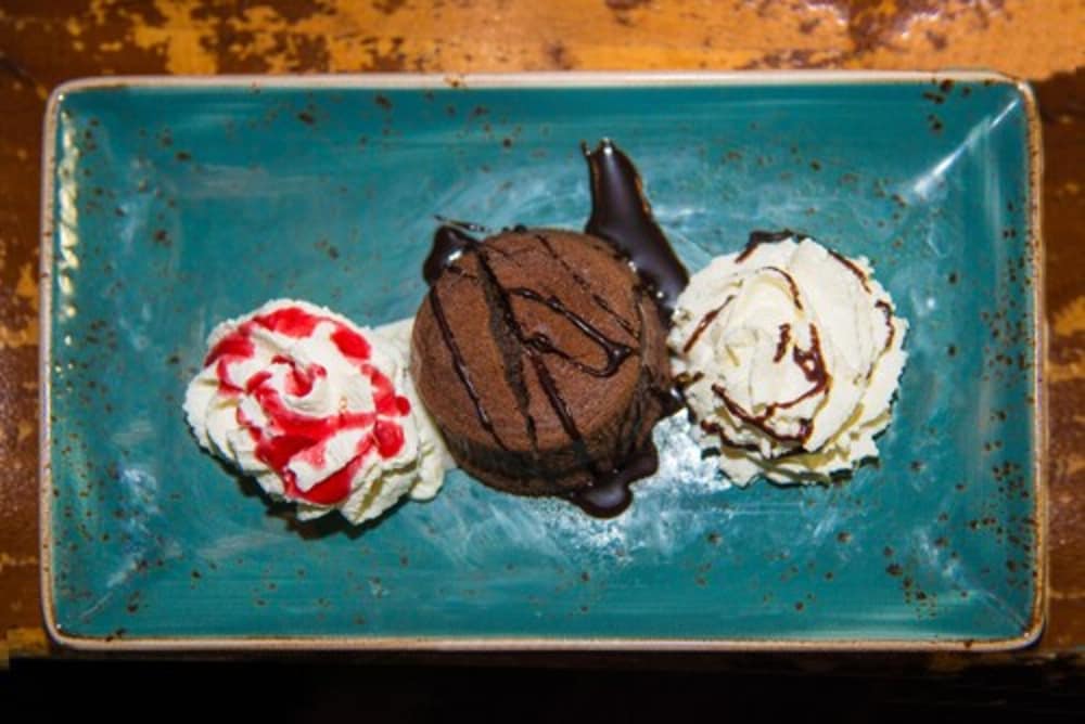 Фото Löwenbräu Köln Hotel & Restaurant