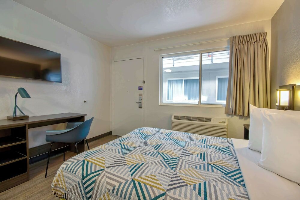 Фото Studio 6 Albuquerque, Nm – Midtown