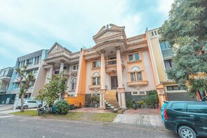 Oyo 2765 Mulia Raja Kost (Banten Province, Tangerang Selatan City, Serpong), hotel