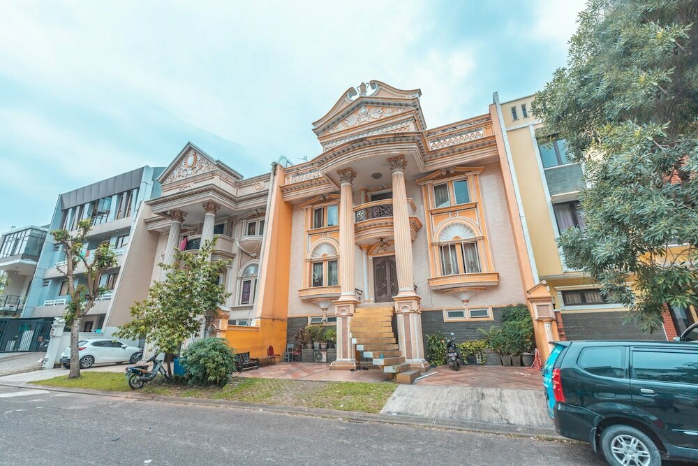 Hotel Oyo 2765 Mulia Raja Kost, Earth, photo