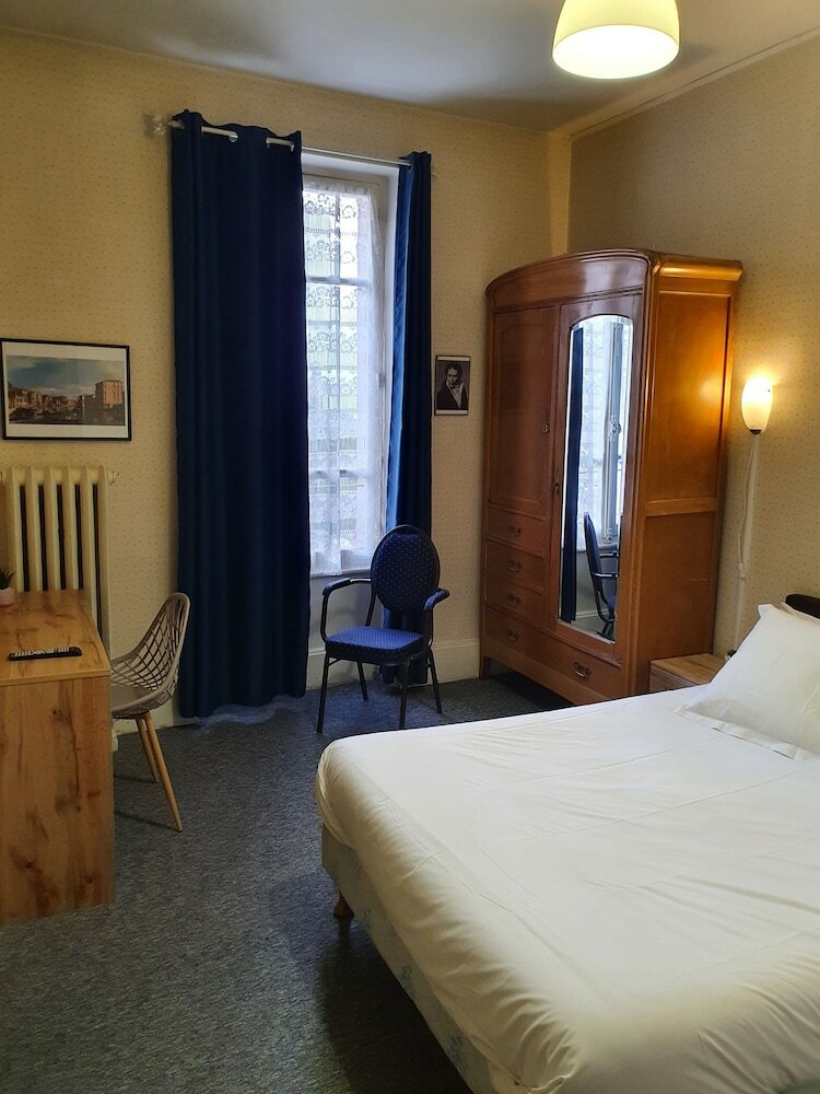 Фото Hôtel Riviera