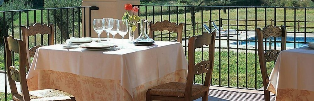 Фото Rusticae Hostería de Guara