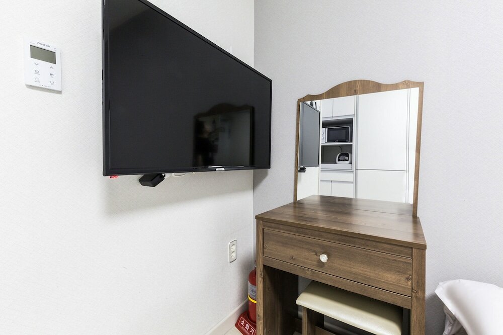 Фото Guro JS Hotel