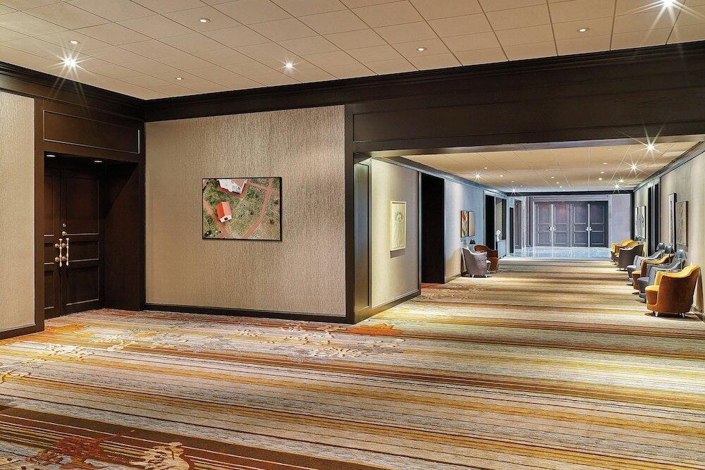 Фото The Westin Cleveland Downtown
