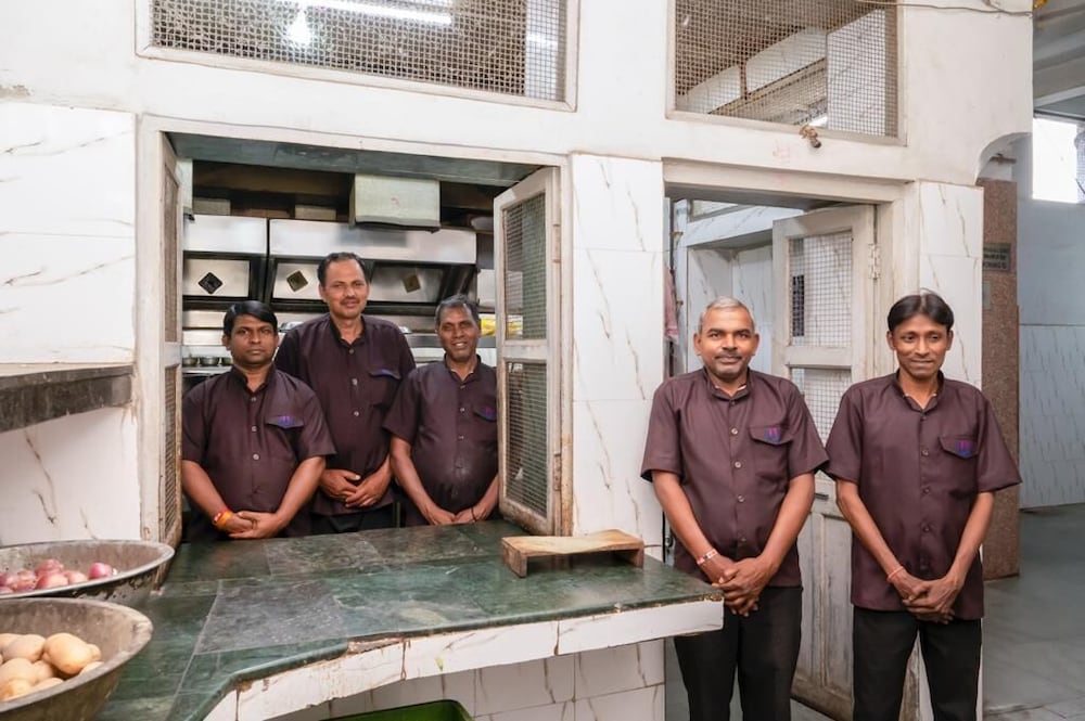 Фото Hotel Prayag