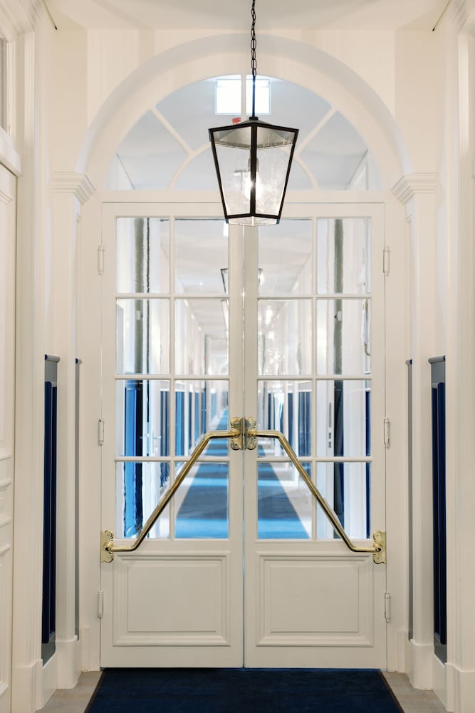 Фото The Editory Riverside Santa Apolonia