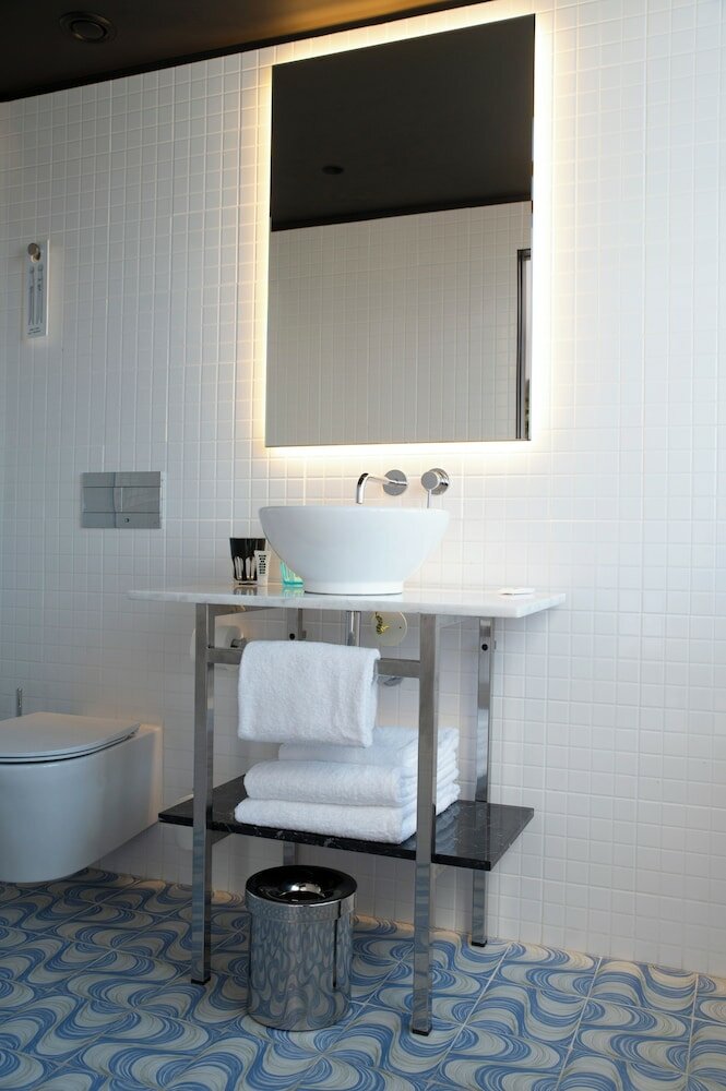 Фото Mama Shelter Lisboa