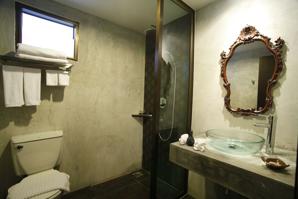 Фото Lilu Chiangmai Hotel