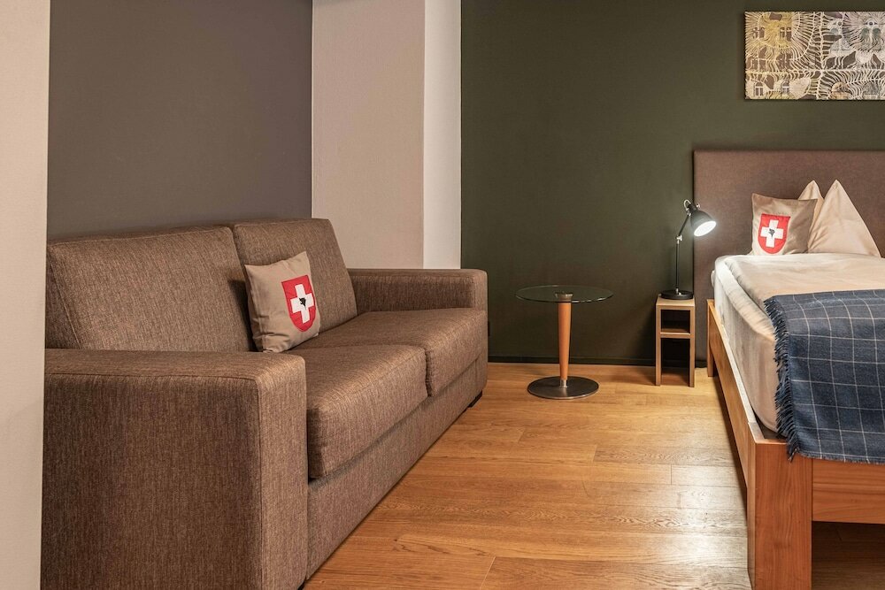 Фото Hotel Bären Am Bundesplatz