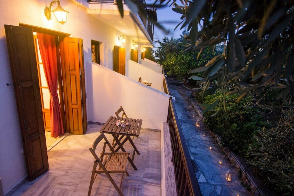 Фото Naftilos Skiathos