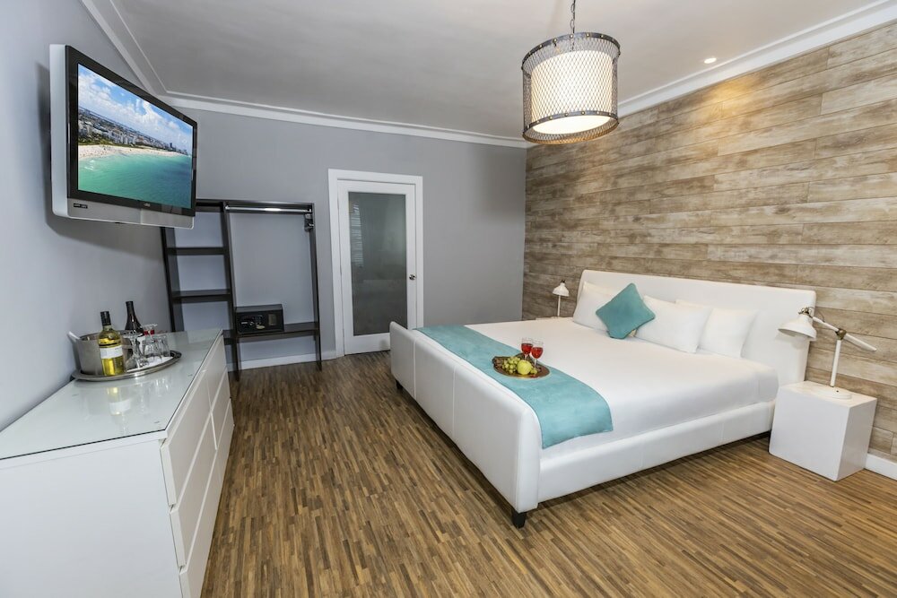 Фото Chesterfield Hotel & Suites, a South Beach Group Hotel