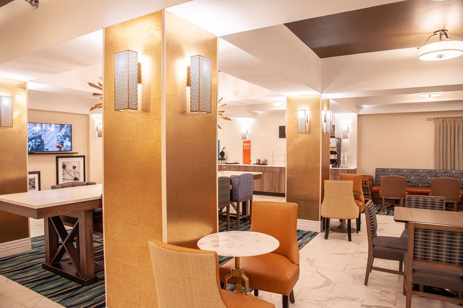 Фото Hampton Inn & Suites Jackson-Coliseum