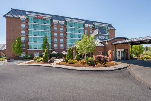 Внешний вид отеля Hilton Garden Inn Manchester Downtown в Манчестере, фото 1