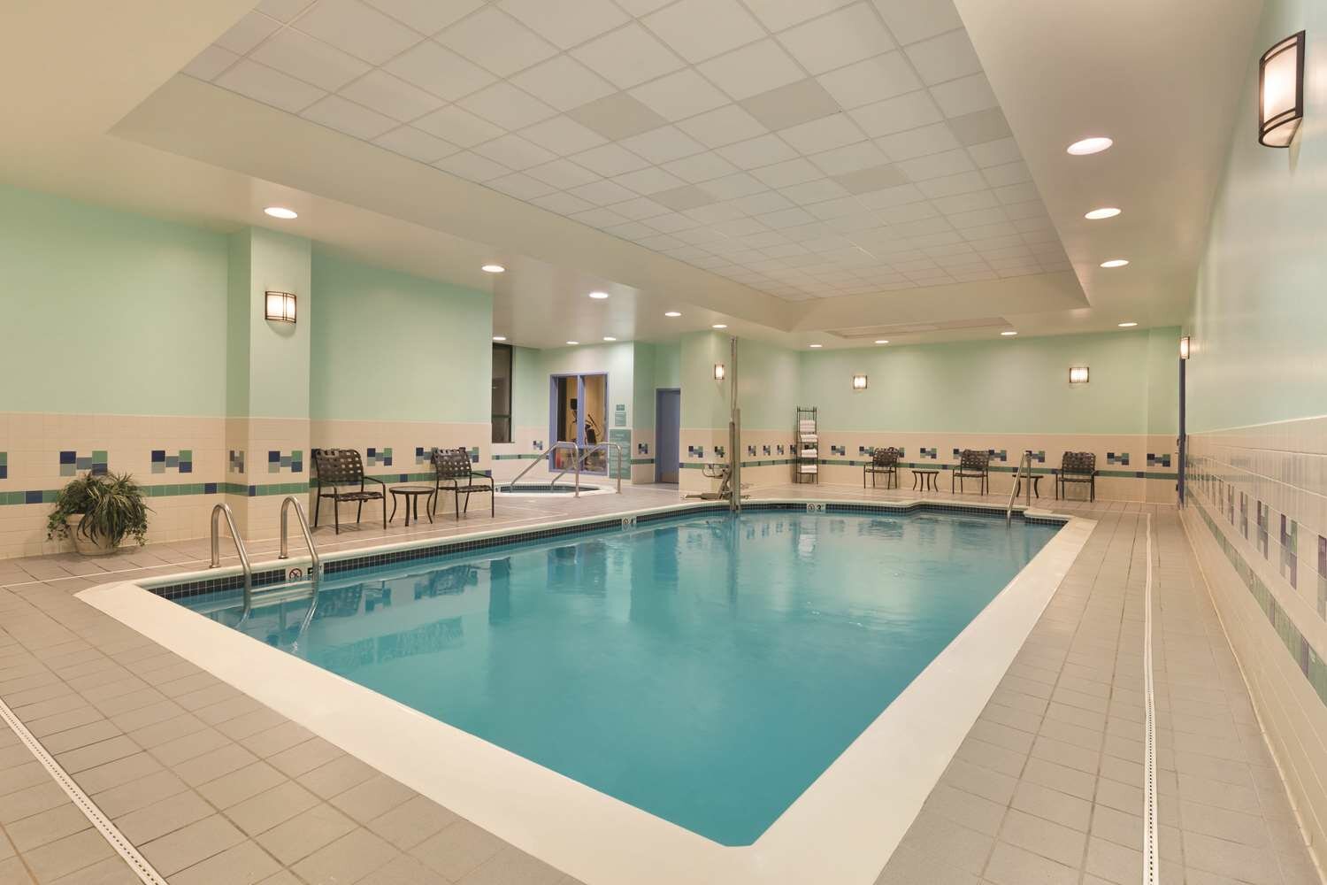 Фото Hilton Garden Inn Worcester