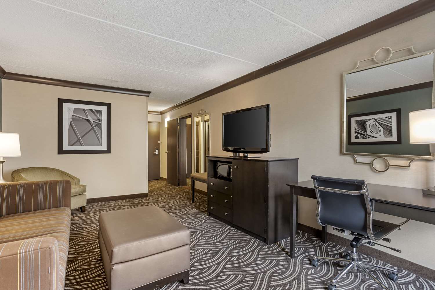 Фото Best Western Plus Kingston Hotel And Conference Center