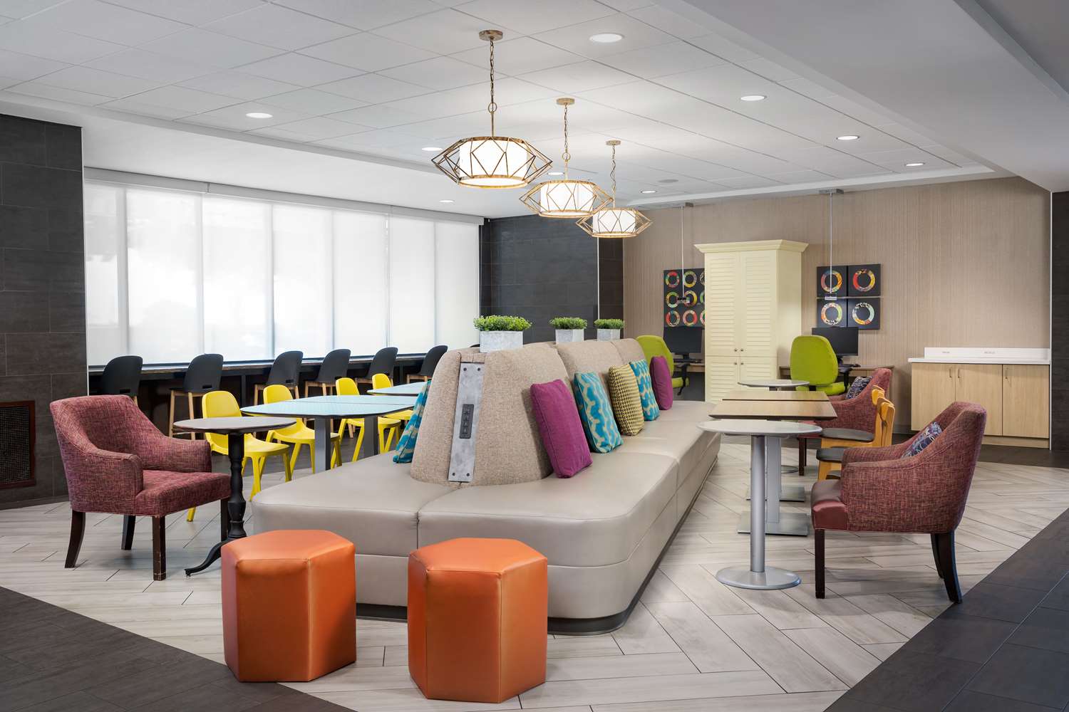 Фото Home2 Suites by Hilton Clermont