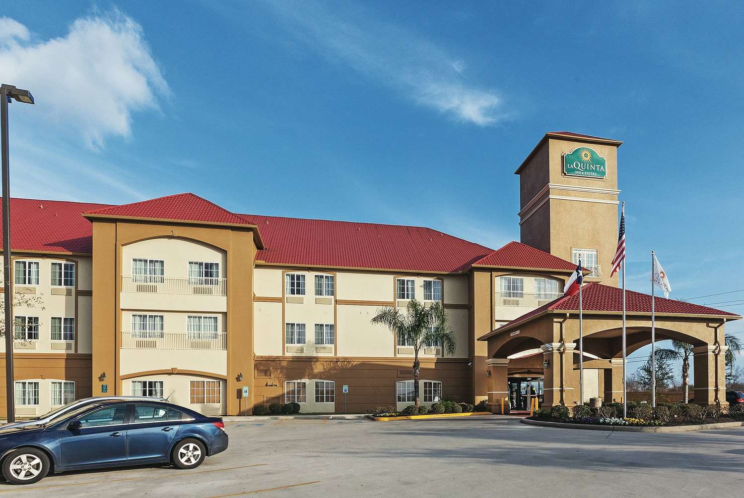 Фото La Quinta Inn & Suites by Wyndham Houston Hobby Airport