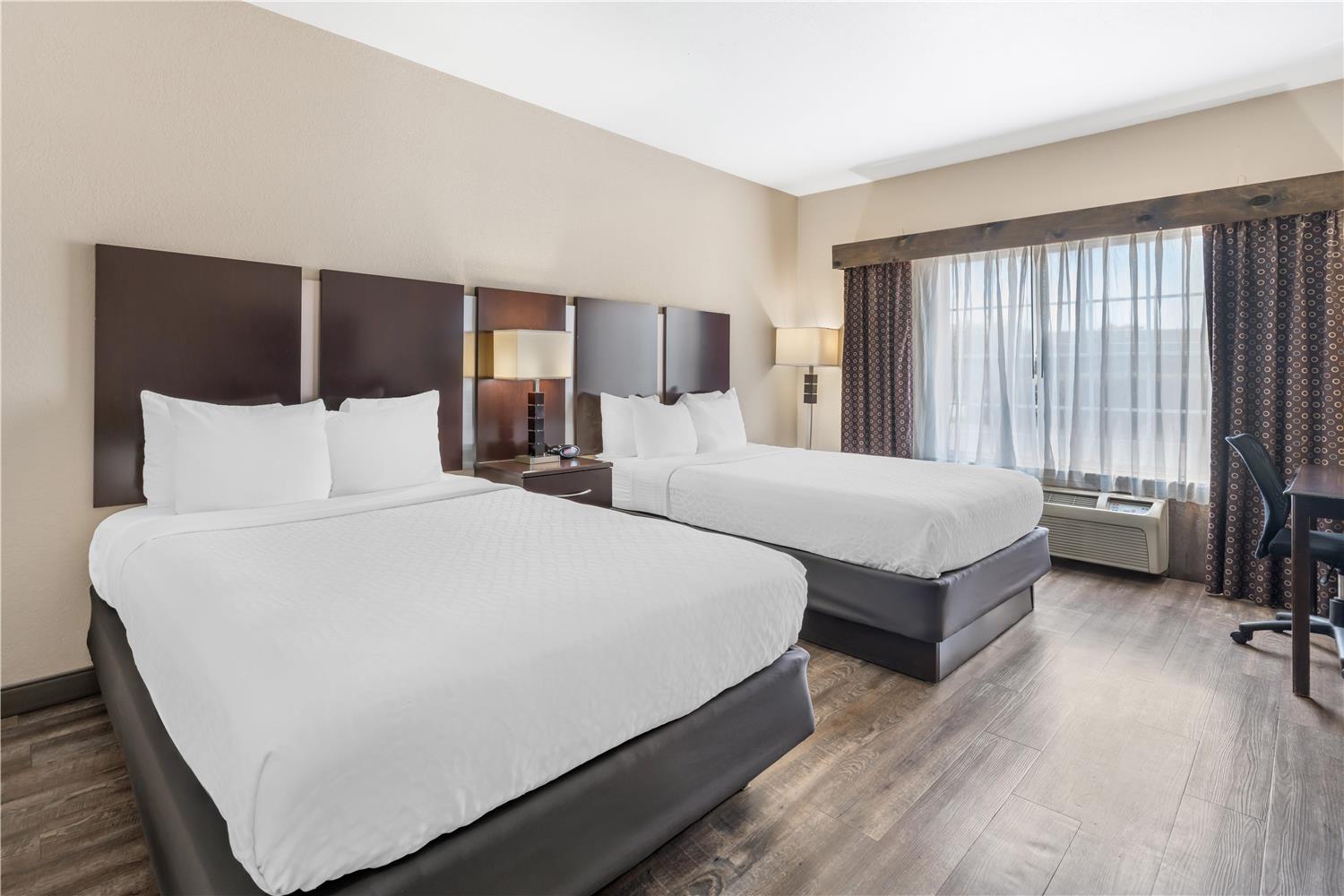 Фото Best Western Plus Eastgate Inn & Suites