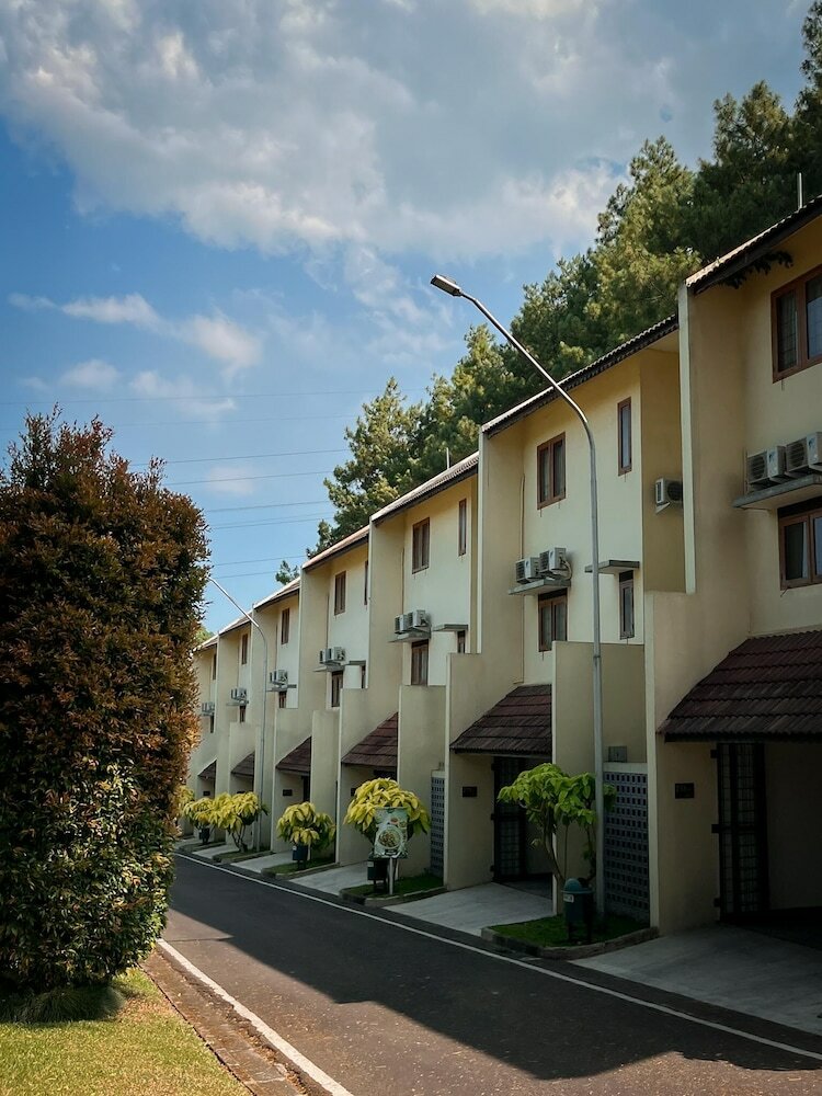 Фото Puri Setiabudhi Residence