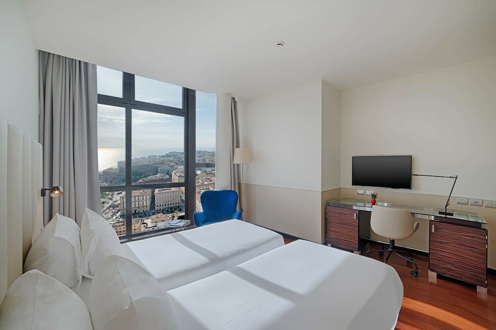 Фото Nh Napoli Panorama