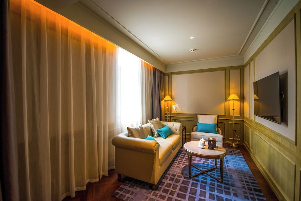 Фото Weihaiwei Hotel