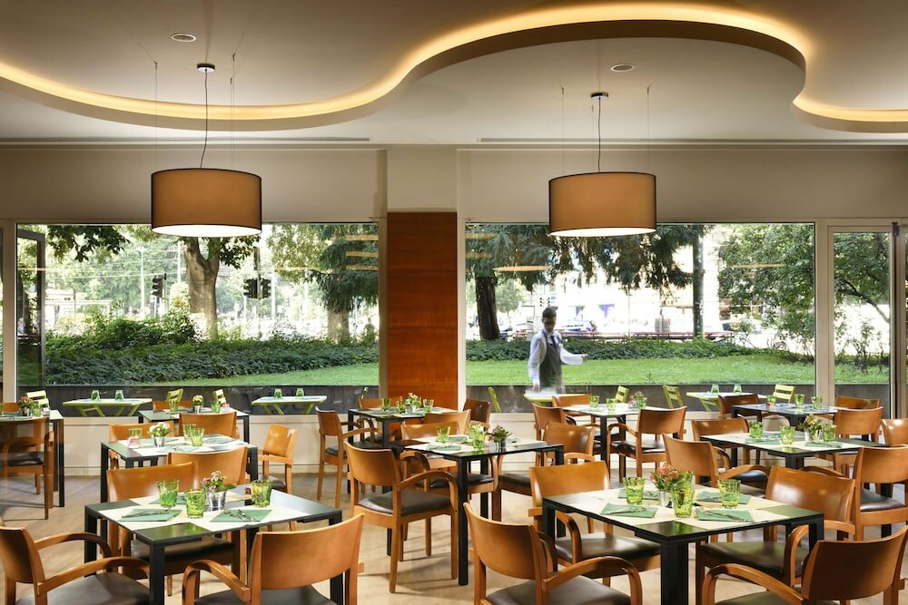 Фото UNAHOTELS Cusani Milano