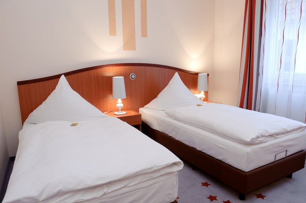 Фото Stadthotel Stern