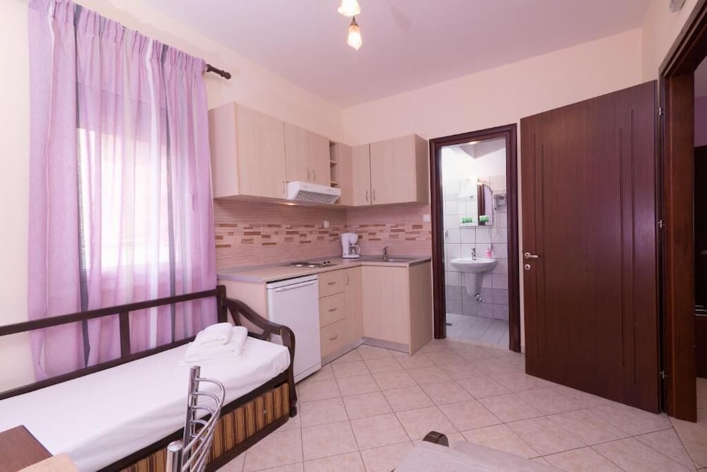 Фото Nikolas Studios