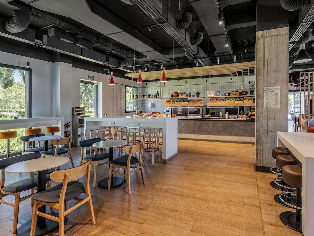 Фото Ibis Budget Madrid Aeropuerto