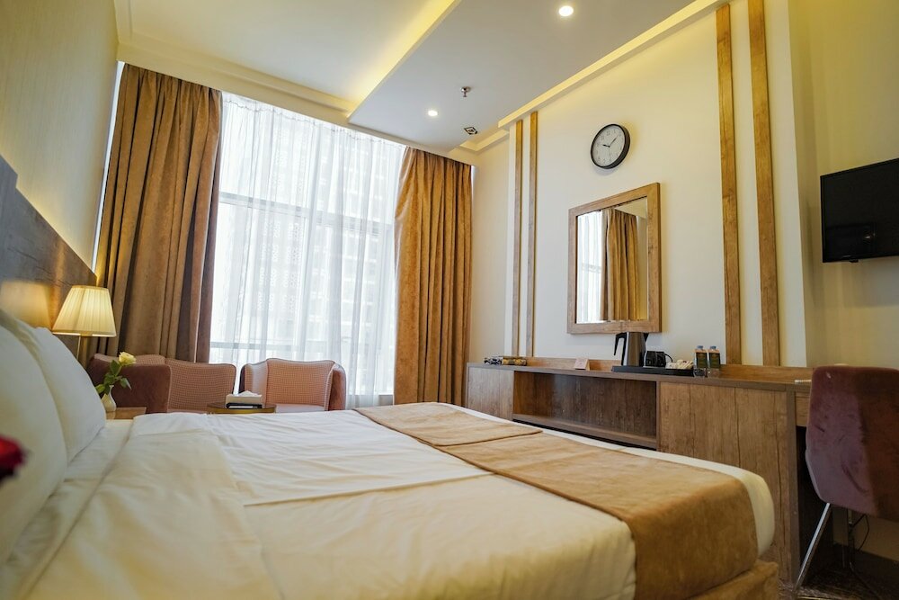 Фото Emaar Legend