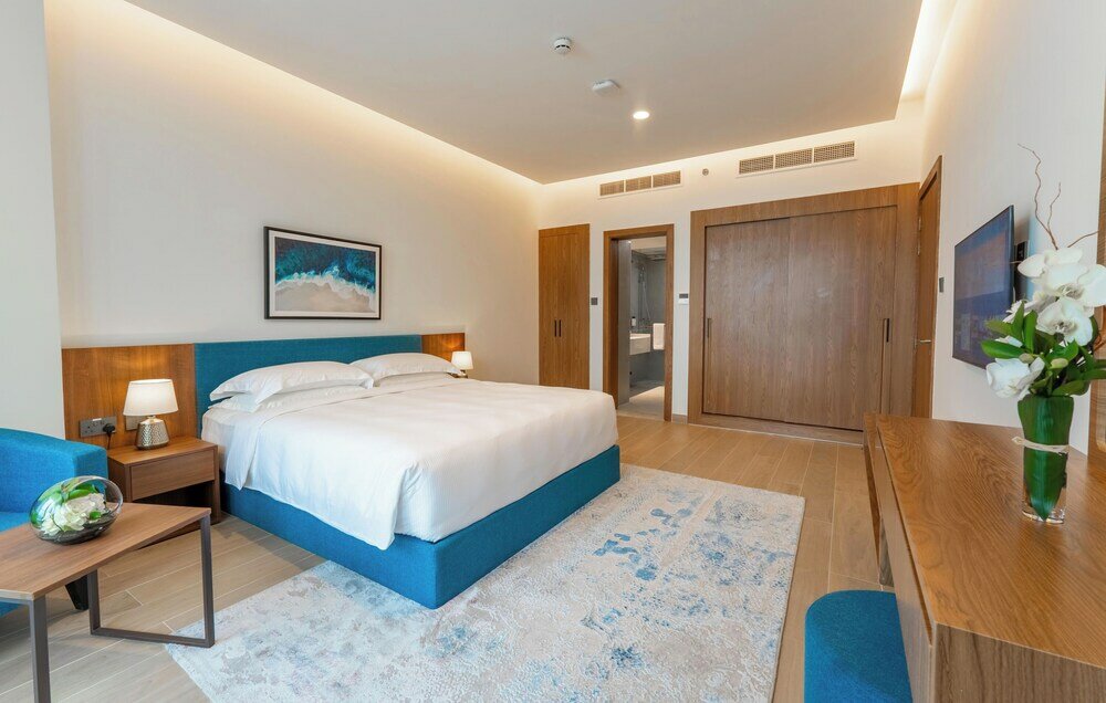 Фото Beach Bay Hotel Mirfa