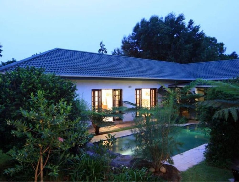 Фото Rivendell Bed and Breakfast