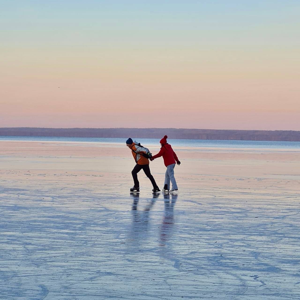 Фото Спутник