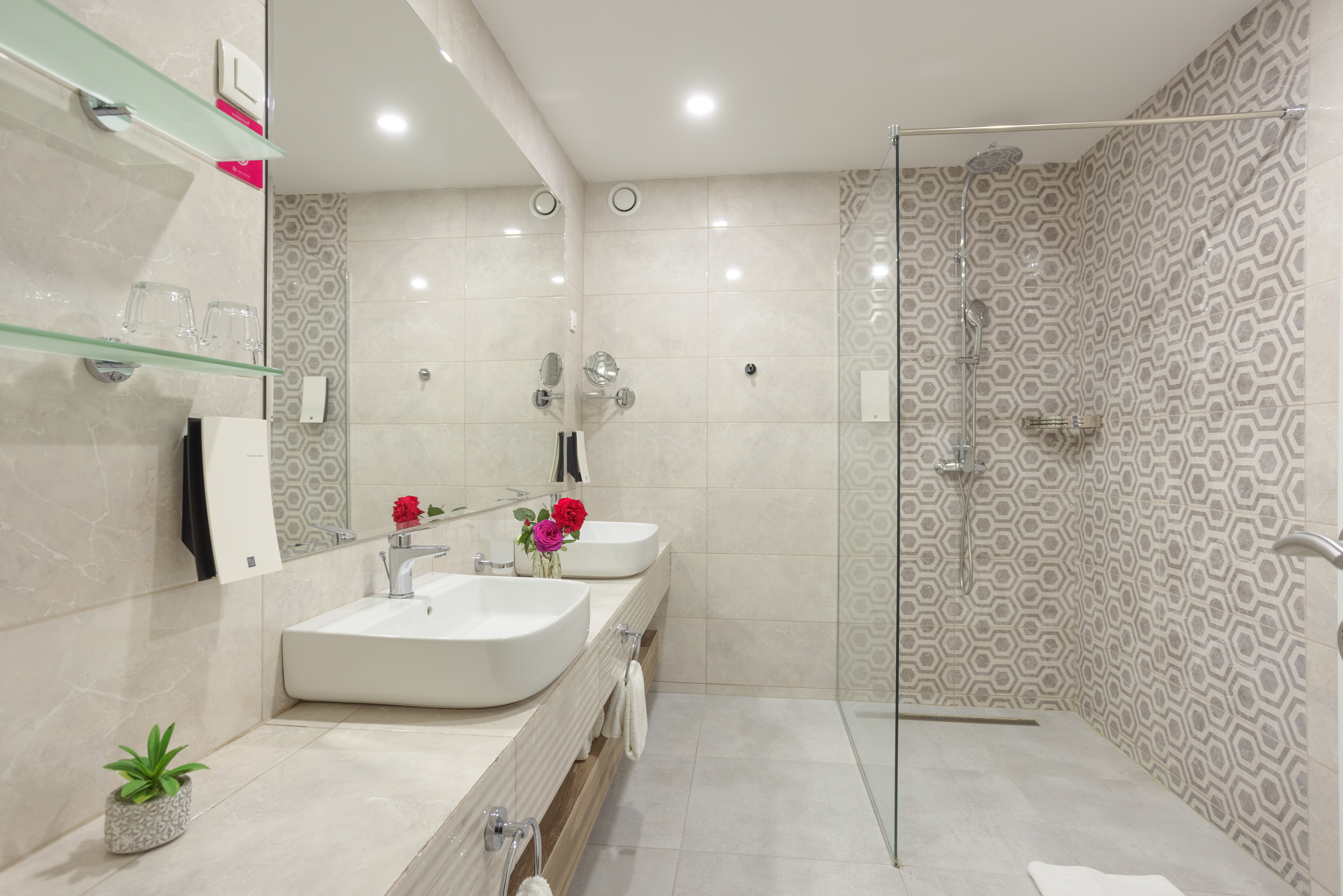 Фото Azul Beach Resort Montenegro by Karisma