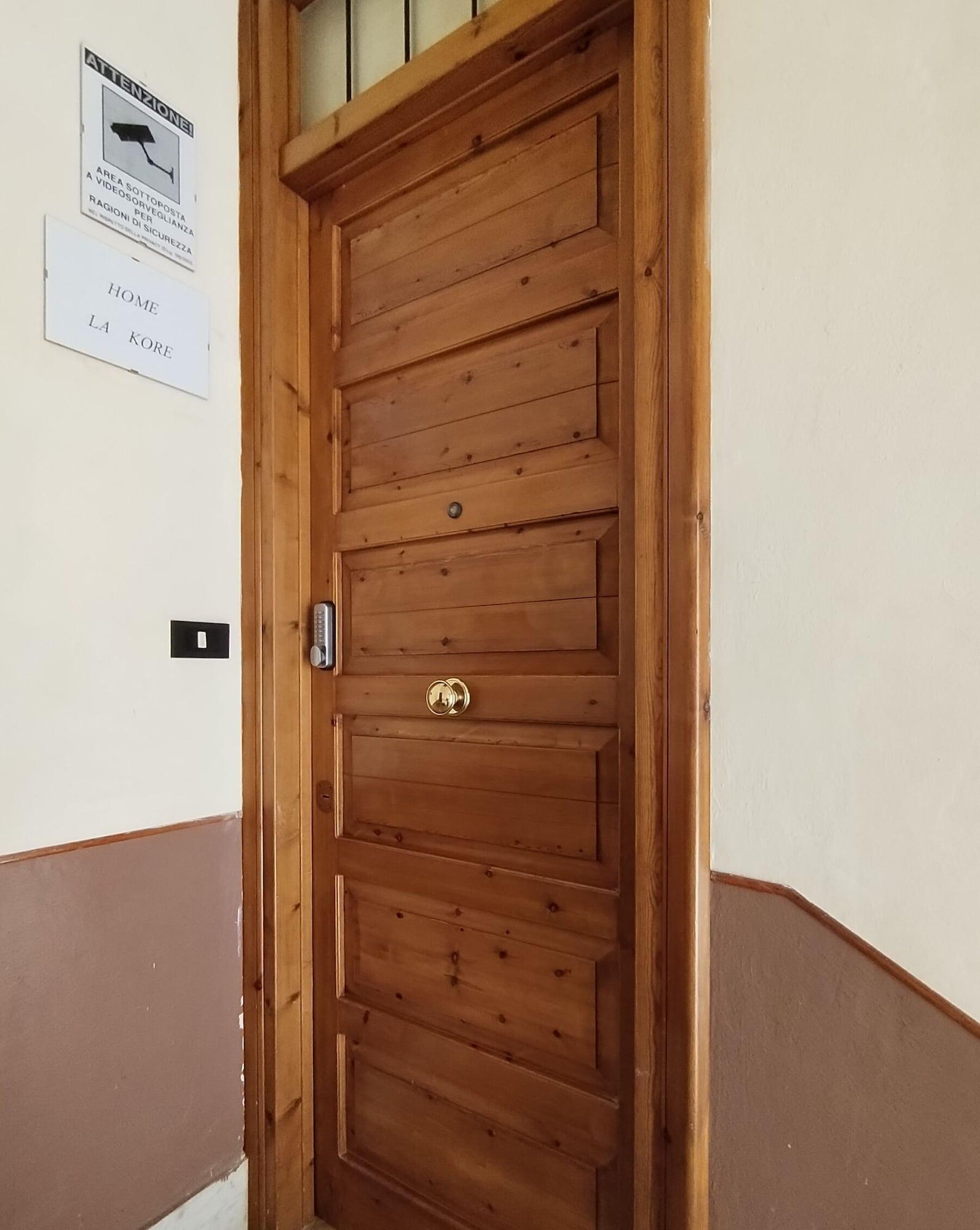 Фото Home La Kore