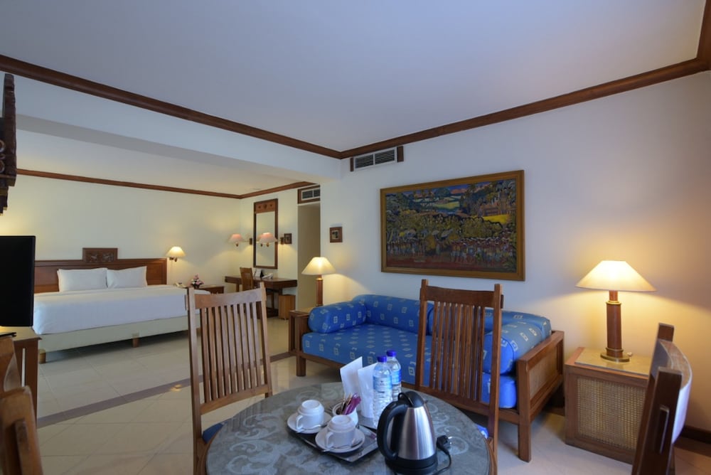 Фото Bali Beach The Heritage Collection