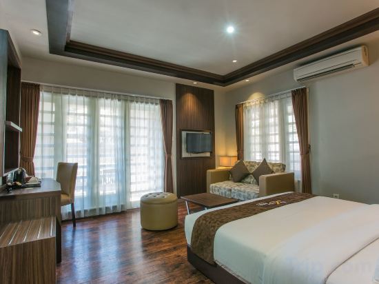 Фото The Lerina Hotel Nusa Dua