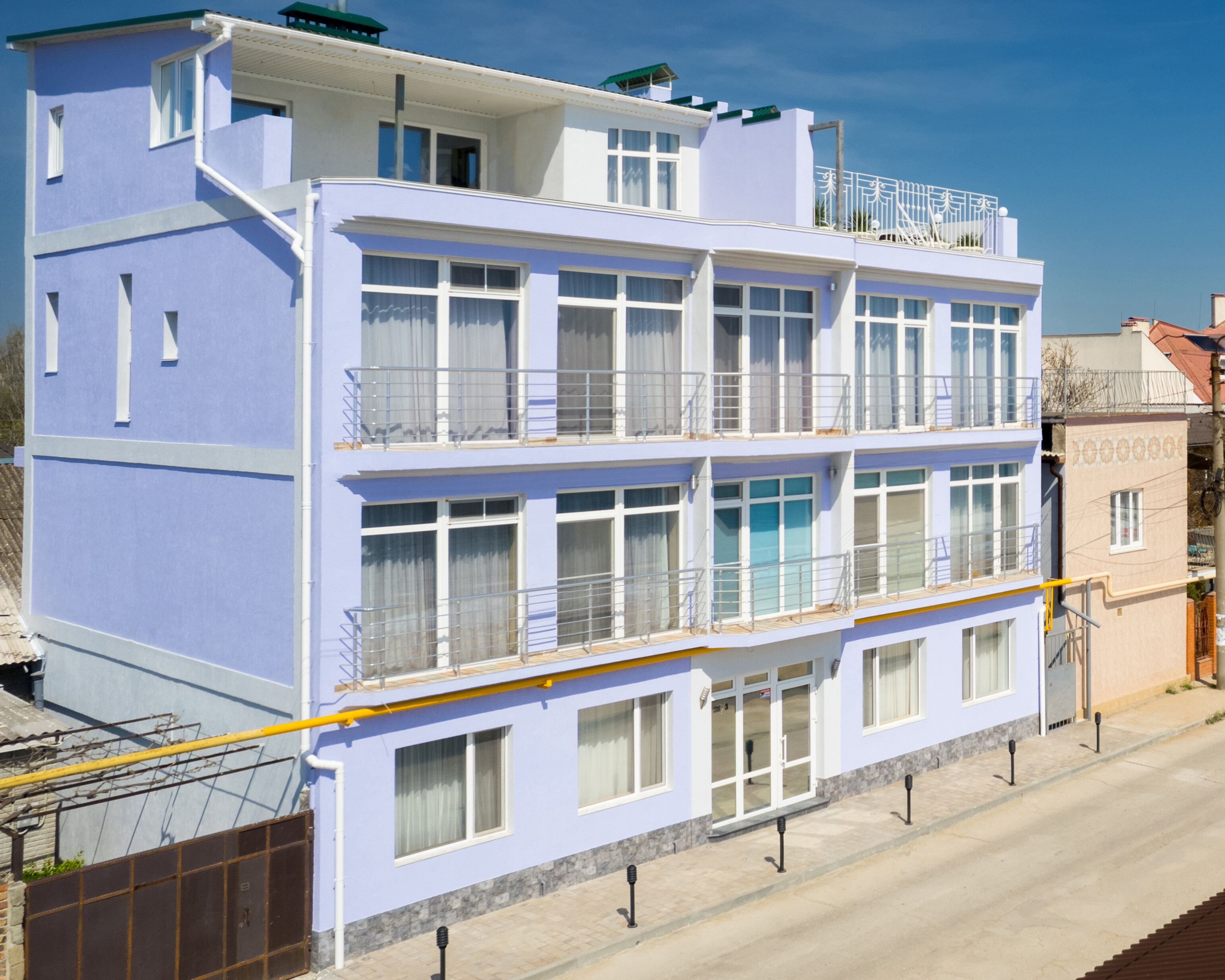 Фото отеля 2